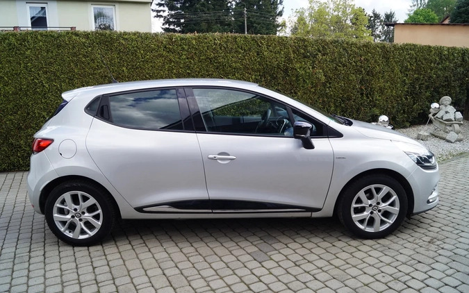 Renault Clio cena 31900 przebieg: 157000, rok produkcji 2018 z Głogów małe 497